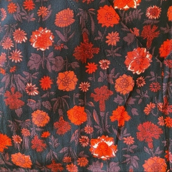 Rebecca Taylor Red & Black Floral Silk Peplum Top - Picture 5 of 7